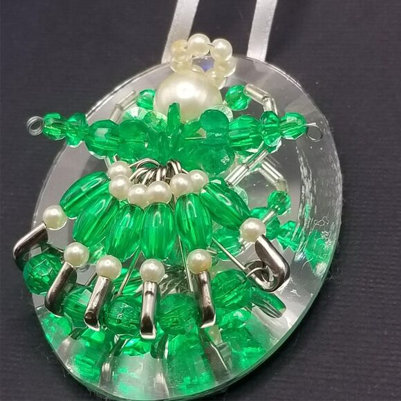 Vintage Beaded Angel Ornament on Mirror 3" Pearl Handmade with Safety Pins Green - Picture 3 of 4